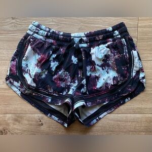 Lululemon Patterned Hotty Hot Shorts
